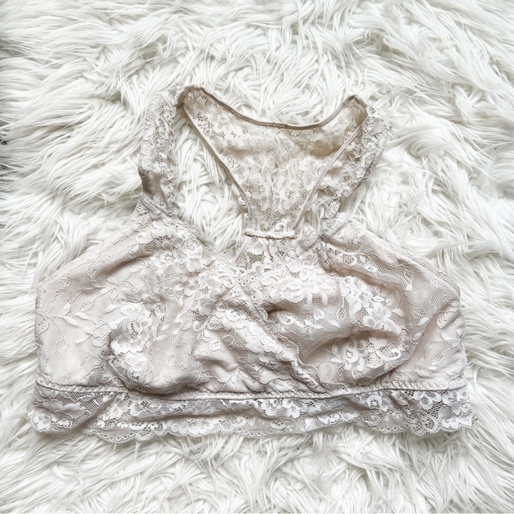 Motherhood Intimates | Cream Lace Racerback Nursing Bralette - Picture 2 of 5